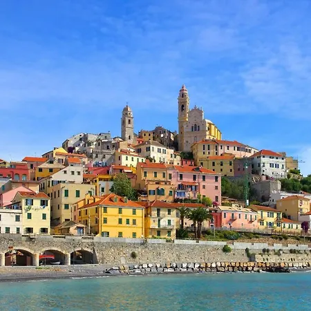 Appartement Palace 250m From Sea - Happy